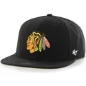 chicago-blackhawks-nhl-captain-sort-snapback-kasket-med-flad-skygge-fra-47-brand
