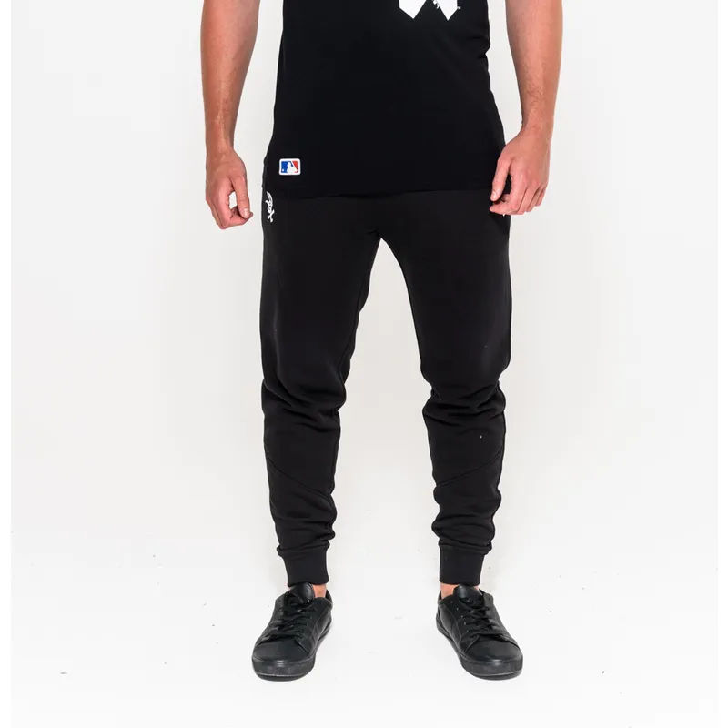 bukser-lange-bukser-sort-track-pant-fra-chicago-white-sox-mlb-af-new-era bukser-lange-bukser-sort-track-pant-fra-chicago-white-sox-mlb-af-new-era