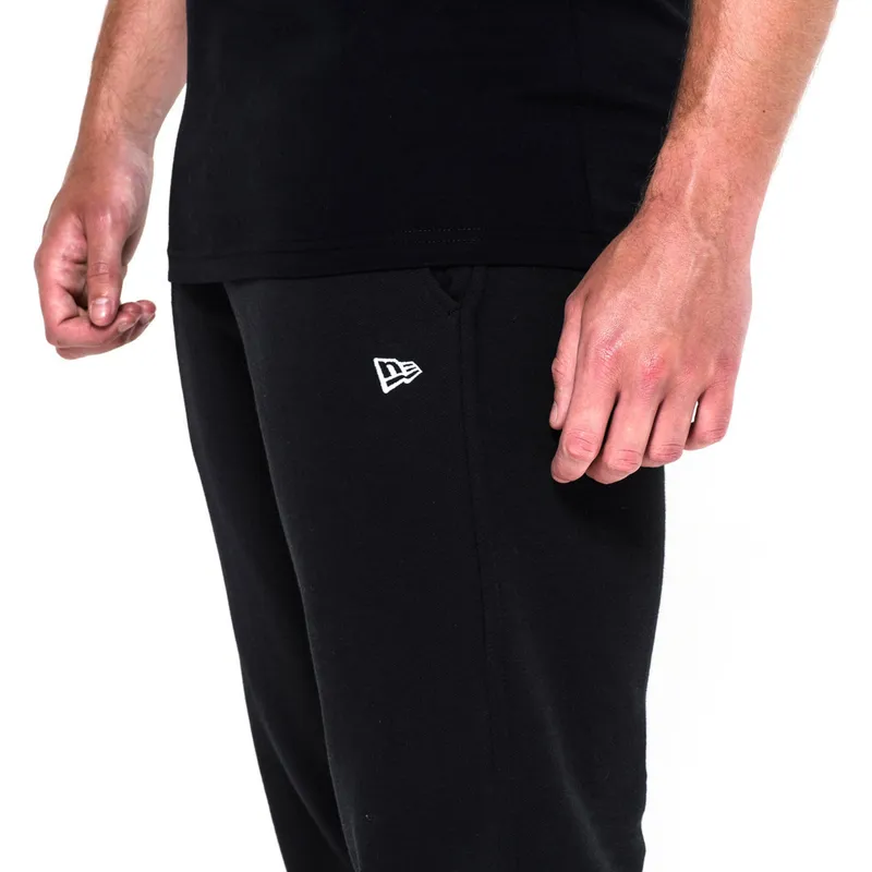 bukser-lange-bukser-sort-track-pant-fra-chicago-white-sox-mlb-af-new-era bukser-lange-bukser-sort-track-pant-fra-chicago-white-sox-mlb-af-new-era