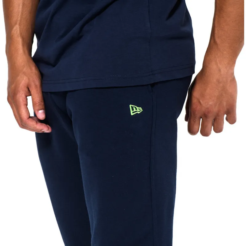 bukser-lange-bukser-bla-track-pant-fra-seattle-seahawks-nfl-af-new-era bukser-lange-bukser-bla-track-pant-fra-seattle-seahawks-nfl-af-new-era