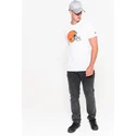 t-shirt-kort-aerme-hvid-de-fra-cleveland-browns-nfl-af-new-era