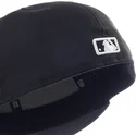 kasketter-flad-sort-tilpasset-59fifty-essential-fra-boston-red-sox-mlb-af-new-era