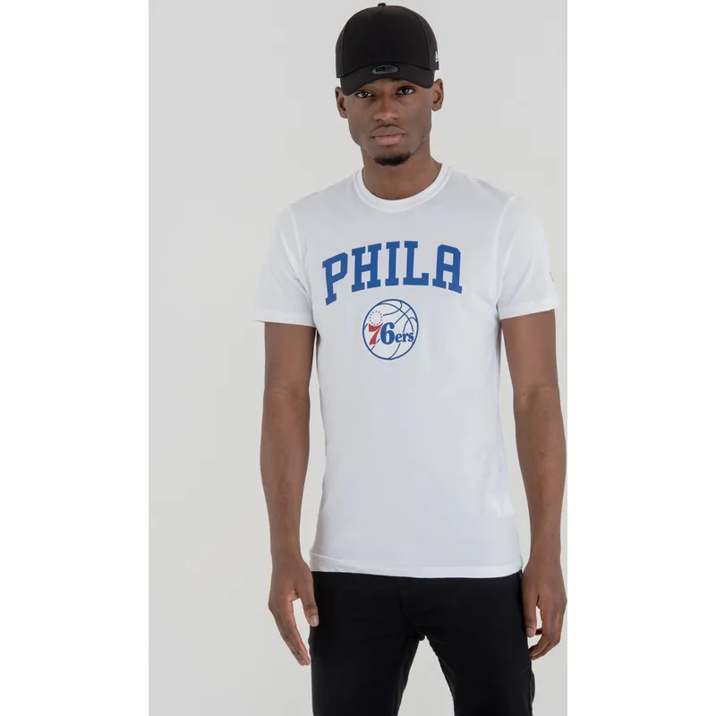 t-shirt-kort-aerme-hvid-de-fra-philadelphia-76ers-nba-af-new-era t-shirt-kort-aerme-hvid-de-fra-philadelphia-76ers-nba-af-new-era