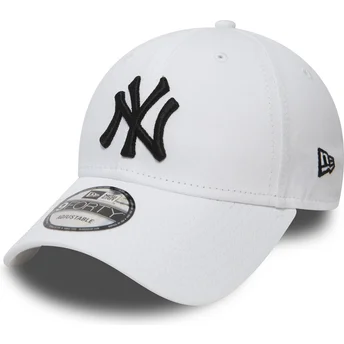 hvid-justerbar-buet-kasket-9forty-essential-fra-new-york-yankees-mlb-fra-new-era