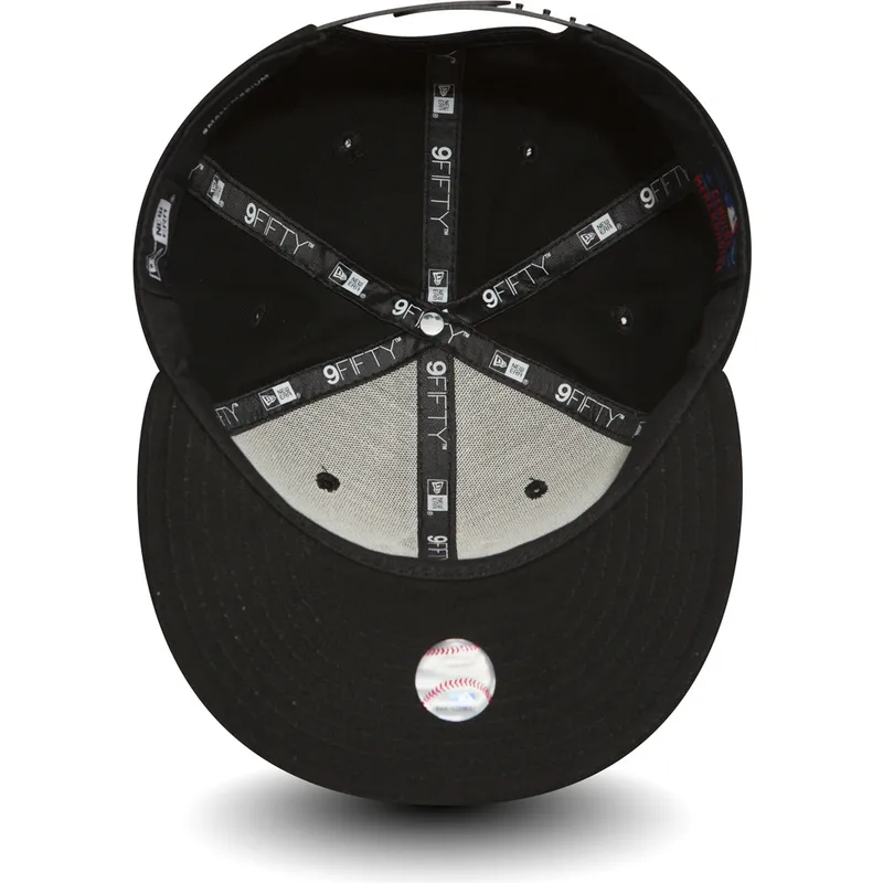 sort-justerbar-flad-kasket-9fifty-white-on-black-fra-new-york-yankees-mlb-af-new-era