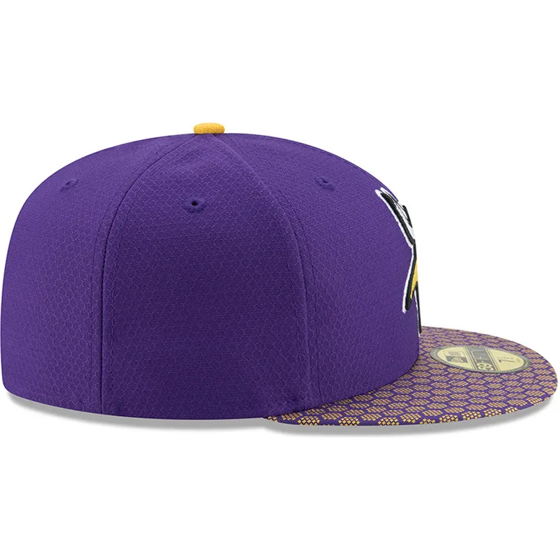 kasketter-flad-violet-tilpasset-59fifty-sideline-fra-minnesota-vikings-nfl-af-new-era