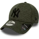 kasketter-buet-gron-justerbar-rem-9forty-dry-switch-jersey-fra-new-york-yankees-mlb-af-new-era