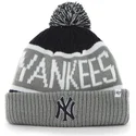 gorro-gra-og-marinebla-med-kvast-fra-new-york-yankees-mlb-cuff-knit-calgary-fra-47-brand