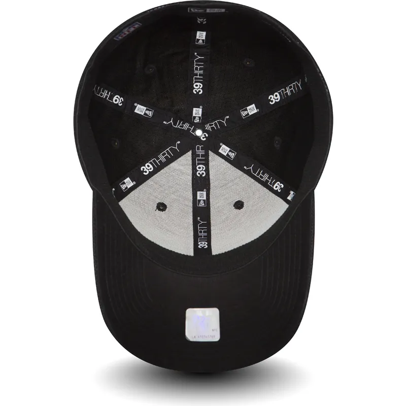 kasketter-buet-marinebla-tilpasset-39thirty-black-coll-fra-new-england-patriots-nfl-af-new-era