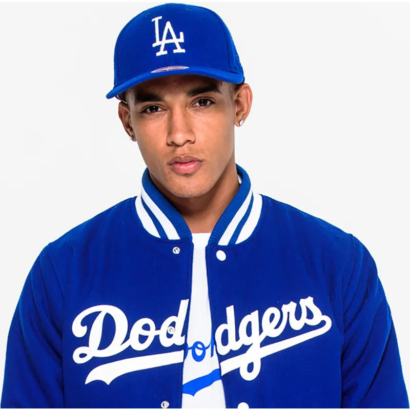 kasketter-buet-bla-tilpasset-59fifty-relocation-fra-los-angeles-dodgers-mlb-af-new-era