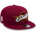 kasketter-flad-rod-snapback-til-barn-9fifty-classic-fra-cleveland-cavaliers-nba-af-new-era