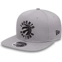 kasketter-flad-gra-snapback-9fifty-chain-stitch-fra-toronto-raptors-nba-af-new-era