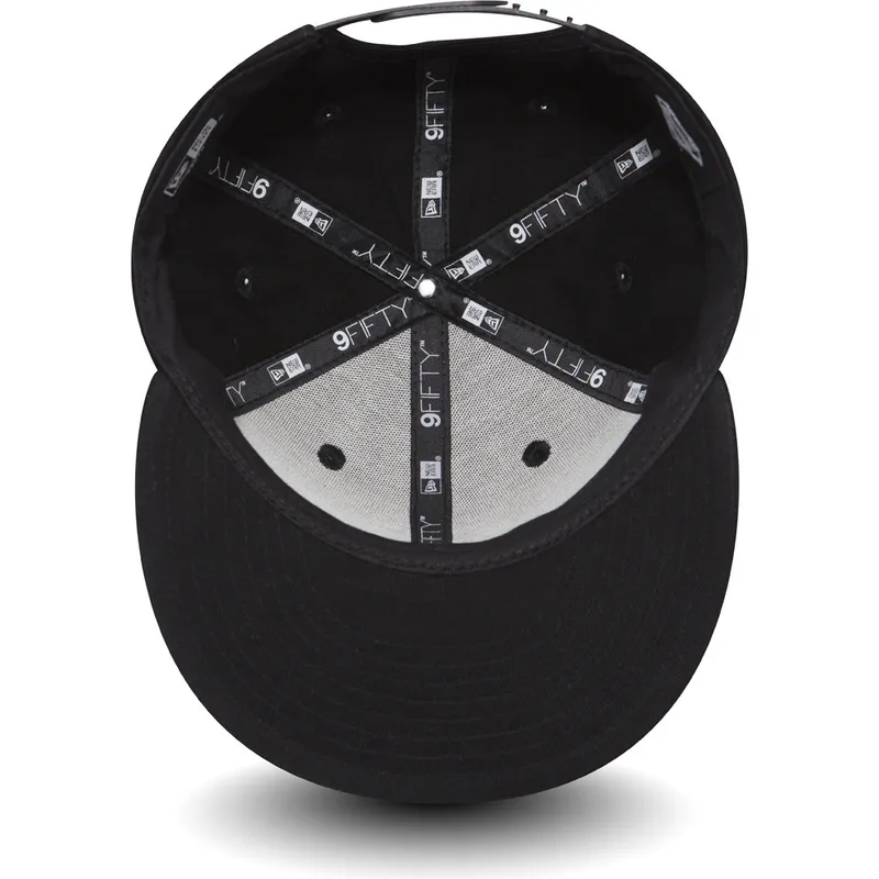 kasketter-flad-sort-snapback-til-barn-9fifty-reflect-fra-superman-warner-bros-af-new-era
