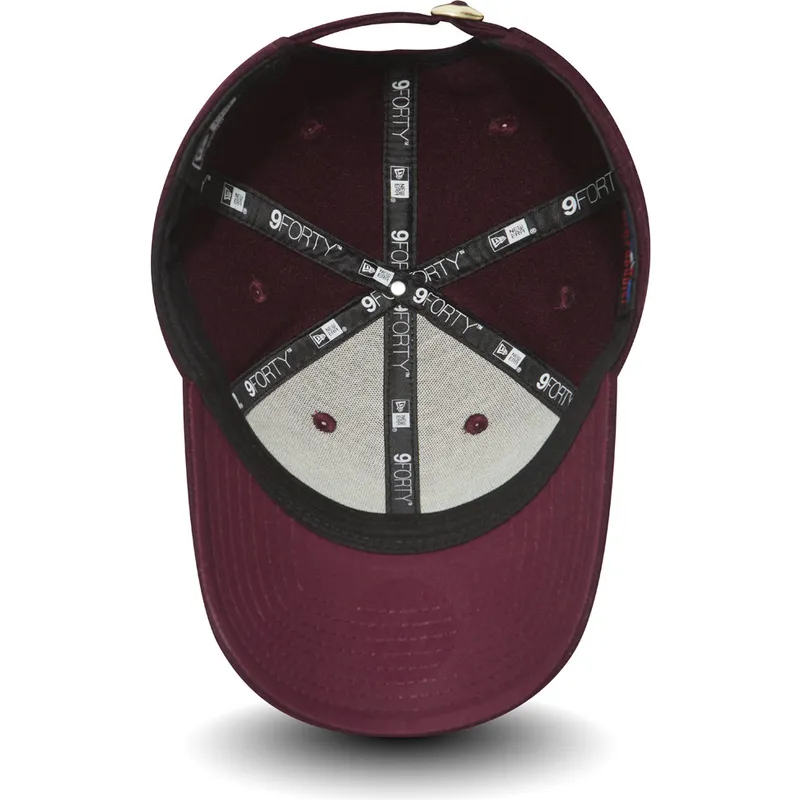 kasketter-buet-rod-justerbar-rem-granate-oro-9forty-melton-fra-new-york-yankees-mlb-af-new-era