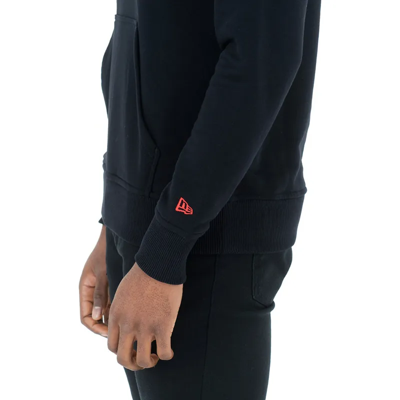 sweatshirt-med-haette-sort-pullover-hoody-fra-chicago-bulls-nba-af-new-era