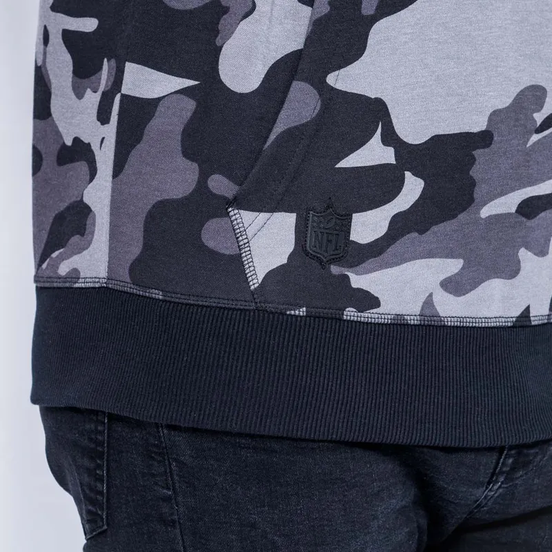 sweatshirt-med-haette-camouflage-half-zipped-hoody-fra-las-vegas-raiders-nfl-af-new-era