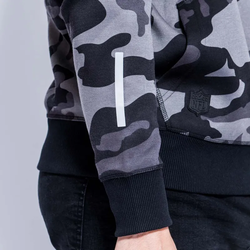 sweatshirt-med-haette-camouflage-half-zipped-hoody-fra-las-vegas-raiders-nfl-af-new-era