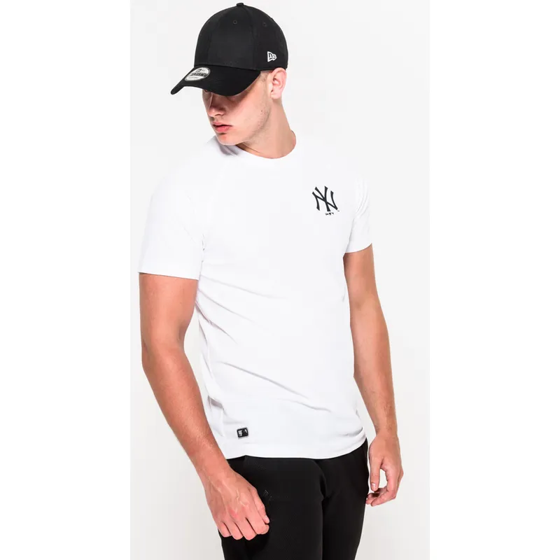 t-shirt-kort-aerme-hvid-stealth-fra-new-york-yankees-mlb-af-new-era
