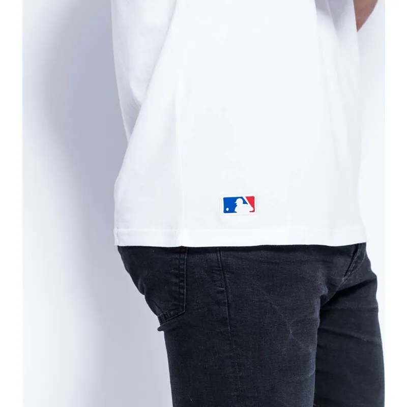 t-shirt-kort-aerme-hvid-east-coast-graphic-fra-new-york-yankees-mlb-af-new-era