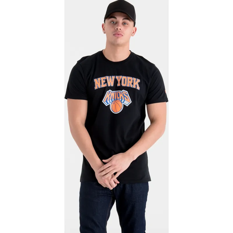 t-shirt-kort-aerme-sort-fra-new-york-knicks-nba-af-new-era