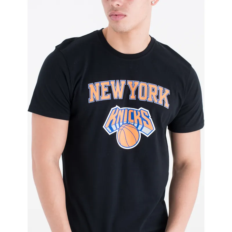 t-shirt-kort-aerme-sort-fra-new-york-knicks-nba-af-new-era