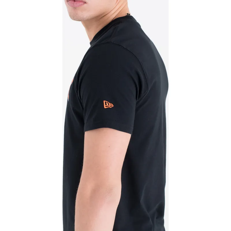 t-shirt-kort-aerme-sort-fra-new-york-knicks-nba-af-new-era