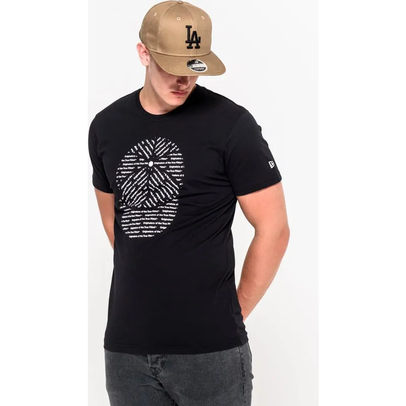 t-shirt-kort-aerme-sort-fra-camiseta-manga-corta-negra-originators-af-new-era