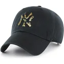 sort-buet-kasket-med-camouflage-logo-fra-new-york-yankees-mlb-clean-up-camfill-af-47-brand