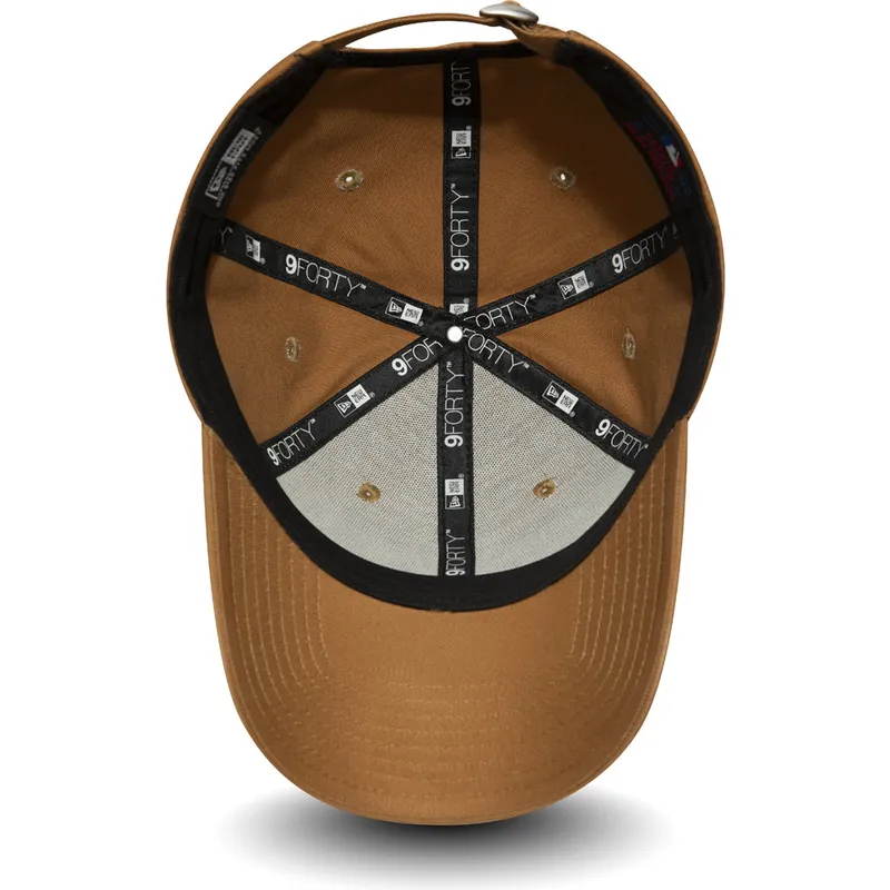 kasketter-buet-brun-justerbar-rem-claro-9forty-essential-fra-new-york-yankees-mlb-af-new-era