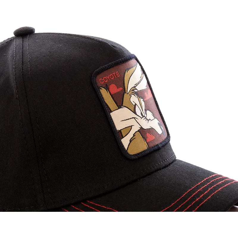 kasketter-buet-sort-snapback-coyote-looney-tunes-af-capslab
