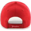 kasketter-buet-rod-justerbar-rem-til-barn-mvp-fra-new-york-yankees-mlb-af-47-brand