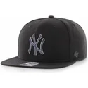 kasketter-flad-sort-snapback-captain-iridescent-fra-new-york-yankees-mlb-af-47-brand