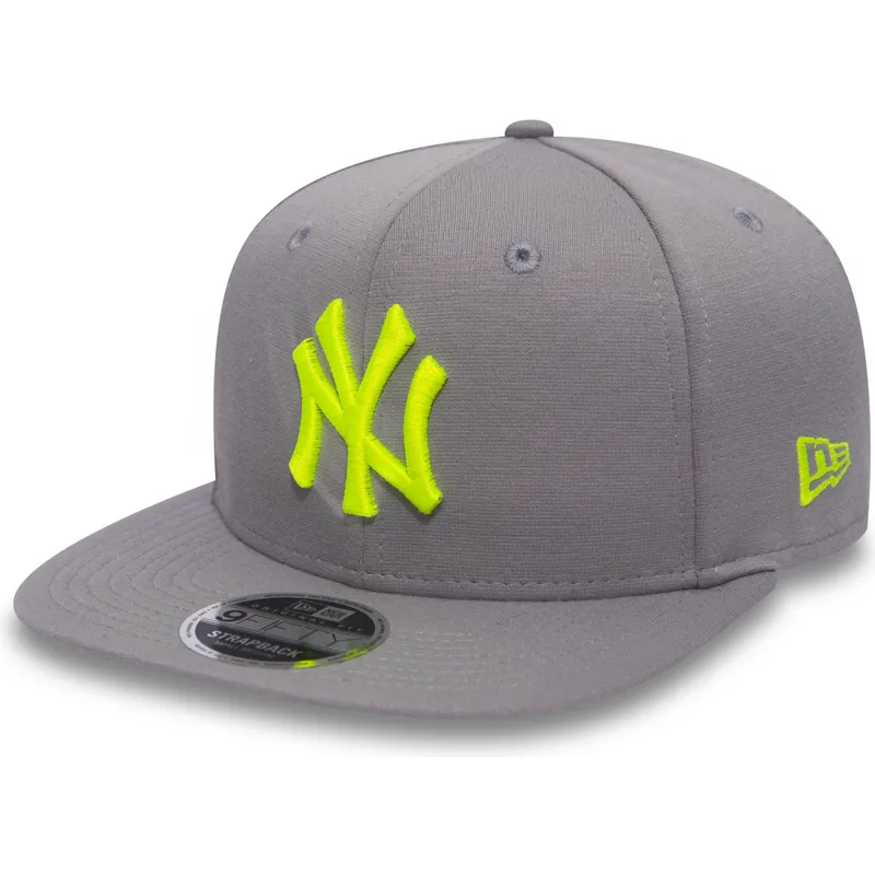 gra-flad-snapback-kasket-med-gront-logo-9fifty-jersey-pop-af-new-york-yankees-mlb-fra-new-era