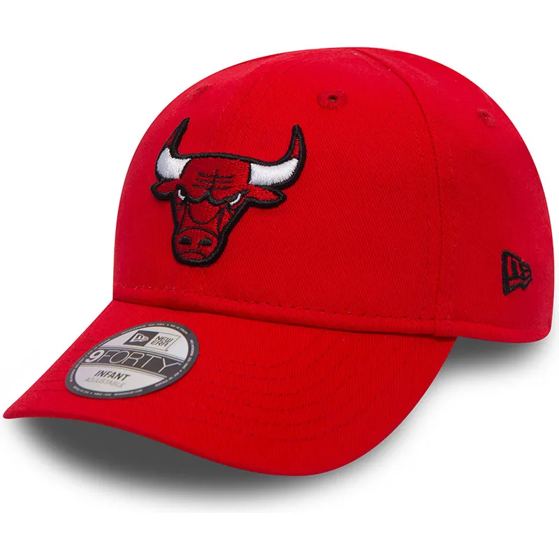 kasketter-buet-rod-justerbar-rem-til-barn-9forty-essential-fra-chicago-bulls-nba-af-new-era kasketter-buet-rod-justerbar-rem-til-barn-9forty-essential-fra-chicago-bulls-nba-af-new-era