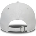 hvid-justerbar-kurvet-kasket-med-gront-logo-9forty-diamond-era-fra-los-angeles-dodgers-mlb-fra-new-era