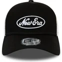 gorra-trucker-sort-og-hvid-oval-script-a-frame-fra-new-era