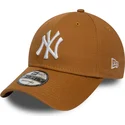 new-era-new-york-yankees-mlb-9forty-league-essential-justerbar-brun-hvedefarvet-buet-skygge-kasket