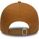 new-era-new-york-yankees-mlb-9forty-league-essential-justerbar-brun-hvedefarvet-buet-skygge-kasket