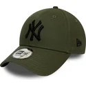 gron-justerbar-buet-cap-med-sort-logo-9forty-league-essential-fra-new-york-yankees-mlb-fra-new-era