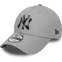 new-era-new-york-yankees-mlb-9forty-camo-infill-justerbar-gra-buet-kasket-med-camouflagelogo