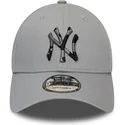 new-era-new-york-yankees-mlb-9forty-camo-infill-justerbar-gra-buet-kasket-med-camouflagelogo