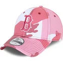 justerbar-lyserod-camouflagekurvehue-med-lyserodt-logo-9forty-fra-boston-red-sox-mlb-fra-new-era