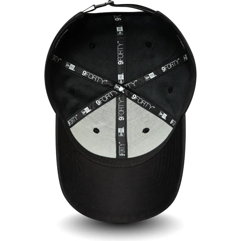 kasketter-buet-sort-justerbar-rem-9forty-stack-fra-new-york-yankees-mlb-af-new-era kasketter-buet-sort-justerbar-rem-9forty-stack-fra-new-york-yankees-mlb-af-new-era