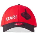 rod-og-sort-justerbar-kasket-med-buet-skygge-logo-joystick-atari-fra-difuzed