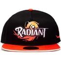 sort-og-orange-snapback-kasket-med-fladt-skygge-radiant-logo-fra-difuzed