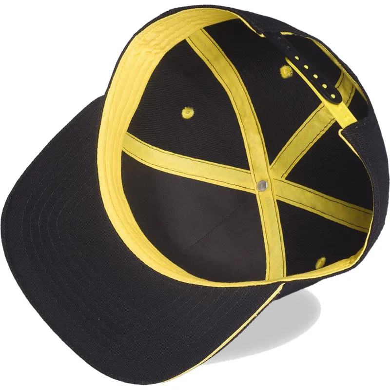 flad-sort-og-gul-snapback-kasket-pikachu-angry-pokemon-fra-difuzed