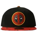 sort-og-rod-snapback-deadpool-graffiti-marvel-comics-kasket-fra-difuzed