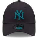 new-era-new-york-yankees-mlb-9forty-league-essential-justerbar-marinebla-buet-kasket-med-blat-logo