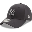 kasketter-buet-gra-justerbar-rem-9forty-camo-infill-fra-new-york-yankees-mlb-af-new-era