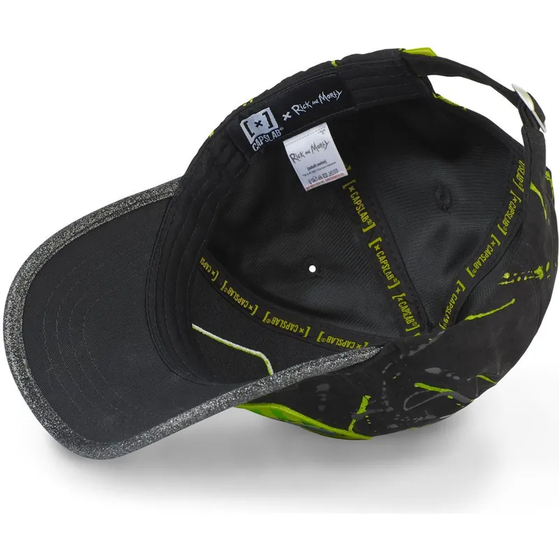 sort-og-gron-justerbar-buet-kasket-tag-ric-rick-og-morty-fra-capslab